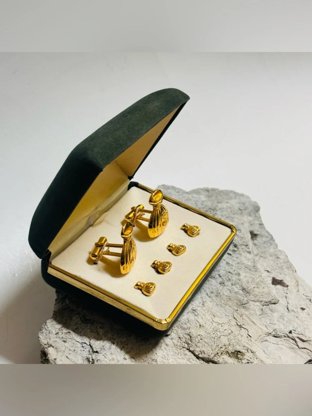 Mr. Tux Tuxedo Money Bag 💰 Gold Plated Vintage Cufflinks and Shirt Studs Set